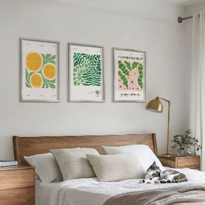 Set de tablouri decorative cu motive pastelate reprezentând fructe și plante