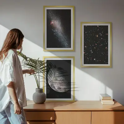 Set tablouri decorative cu galaxii spațiale, stele și lună