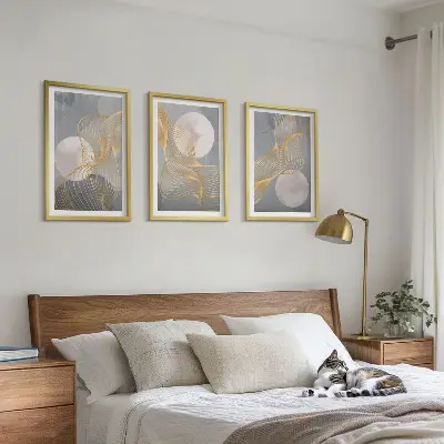 Set tablouri pentru dormitor cu modele abstracte reprezentând valuri și cercuri