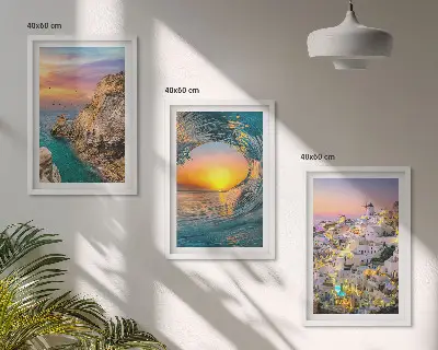 Set tablouri decorative valuri ale mării și case albe din Santorini