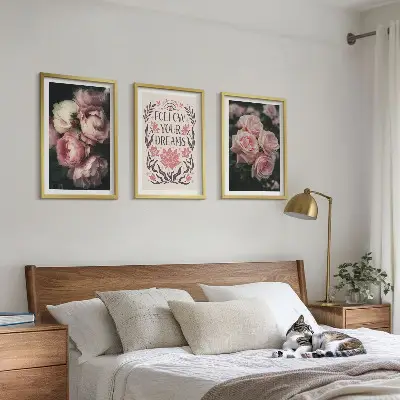 Set tablouri decorative cu inscripție vise și trandafiri vintage