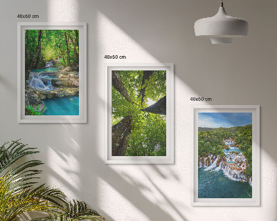 Set tablouri pentru dormitor Cascade cu apă verde din pădure