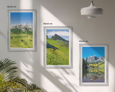 Set tablouri decorative Dealuri verzi cu un castel