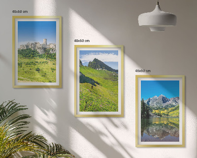 Set tablouri decorative Dealuri verzi cu un castel