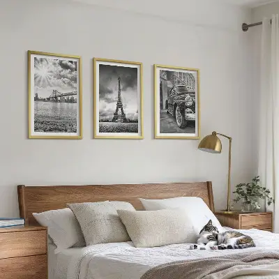 Set de tablouri pentru dormitor cu vederi ale orașului, poduri și Turnul Eiffel