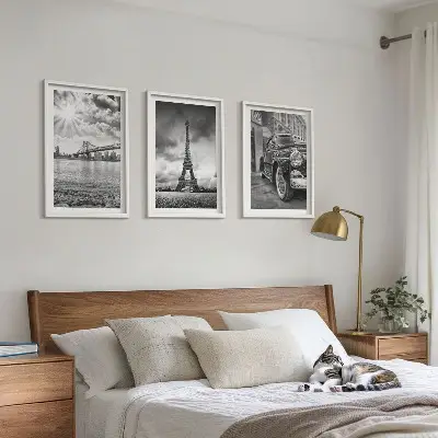 Set de tablouri pentru dormitor cu vederi ale orașului, poduri și Turnul Eiffel