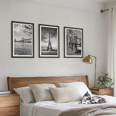 Set de tablouri pentru dormitor cu vederi ale orașului, poduri și Turnul Eiffel
