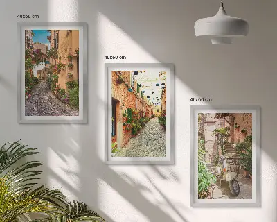 Set tablouri decorative cu tematică de străzi, flori și atmosferă italiană
