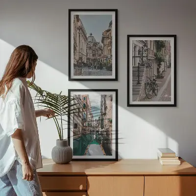 Set tablouri decorative cu motivul străzilor pe apă ale Veneției