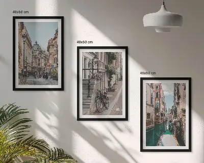 Set tablouri decorative cu motivul străzilor pe apă ale Veneției