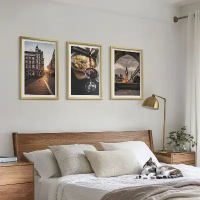 Set tablouri pentru dormitor cu imagini reprezentând orașul Londra și mâncare