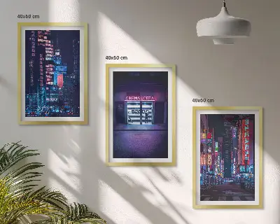 Set de tablouri pentru dormitor cu grafica orașului nocturn în luminile neon