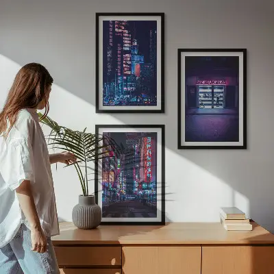 Set de tablouri pentru dormitor cu grafica orașului nocturn în luminile neon