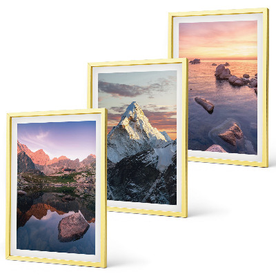 Set tablouri decorative Peisaje montane în fundal