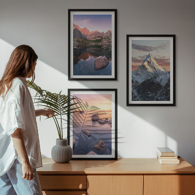 Set tablouri decorative Peisaje montane în fundal