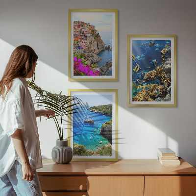 Set tablouri pentru dormitor Vederi la mare, case colorate