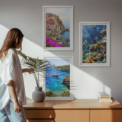 Set tablouri pentru dormitor Vederi la mare, case colorate