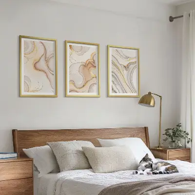 Set tablouri decorative cu motive abstracte liniare