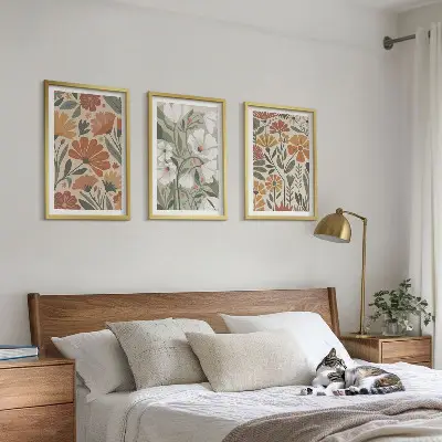 Set de tablouri pentru dormitor cu modele florale în nuanțe de portocaliu și verde
