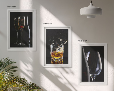 Set tablouri decorative Pahare de vin și whisky pe fundal negru
