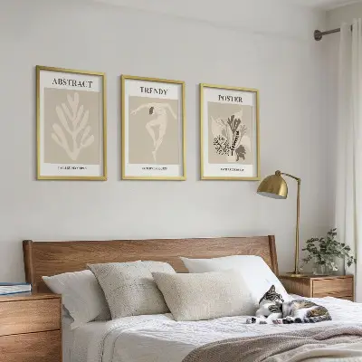 Set tablouri pentru dormitor cu modele florale în nuanțe de bej și maro