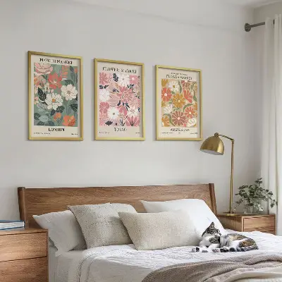 Set de tablouri pentru dormitor cu modele florale inspirate din Londra Tokyo și Amsterdam