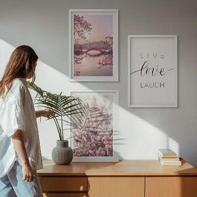 Set de tablouri decorative cu motivul inscripției podului cu flori