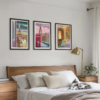 Set de tablouri pentru dormitor cu vederi retro din Paris și Londra