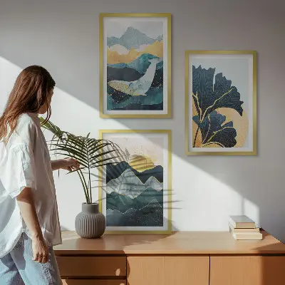 Set tablouri decorative cu vederi abstracte ale munților