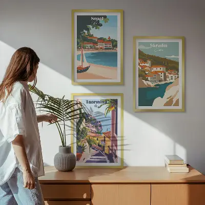 Set de tablouri decorative cu ilustrații ale orașelor de la malul mării