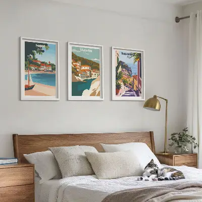 Set de tablouri decorative cu ilustrații ale orașelor de la malul mării