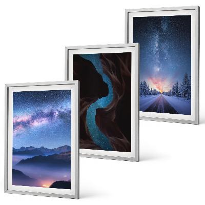 Set tablouri decorative Peisaj de iarnă cu cerul nopții și munții