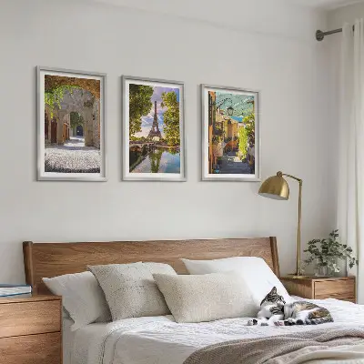 Set tablouri pentru dormitor cu grafica Străzile arhitecturii Eiffel