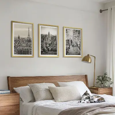 Set tablouri decorative cu vederi din Paris și New York pe trepte