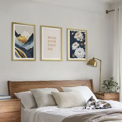 Set de tablouri pentru dormitor cu design abstract reprezentând flori de munte