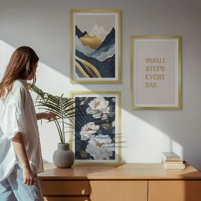 Set de tablouri pentru dormitor cu design abstract reprezentând flori de munte