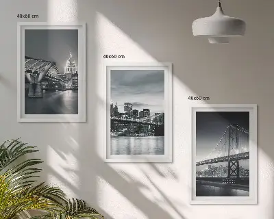 Set de tablouri decorative cu poduri și arhitectură urbană în nuanțe de gri