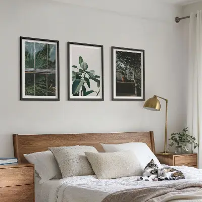 Set tablouri pentru dormitor cu model de frunze verzi pe fereastră