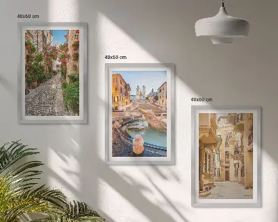 Set de tablouri pentru dormitor cu ilustrația Străzile fermecătoare ale fântânii