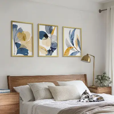 Set de tablouri decorative cu motive vegetale în acuarelă