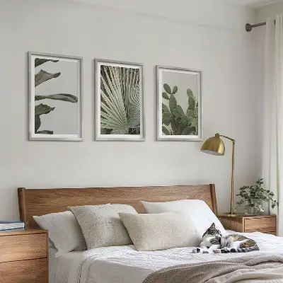 Set de tablouri decorative cu frunze de plante tropicale pastelate