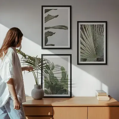 Set de tablouri decorative cu frunze de plante tropicale pastelate