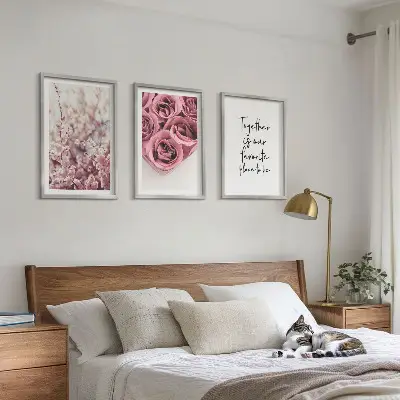 Set tablouri decorative cu buchete de trandafiri și inscripție