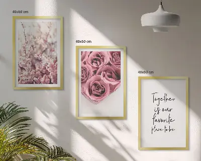 Set tablouri decorative cu buchete de trandafiri și inscripție