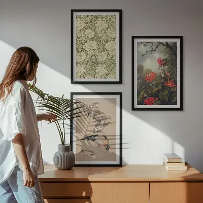 Set tablouri decorative cu motive de flori, păsări și natură