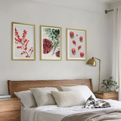 Set de tablouri decorative cu fructe de pădure minimaliste