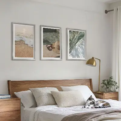 Set tablouri decorative cu imprimeu ochelari de soare și pălărie de plajă