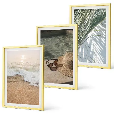 Set tablouri decorative cu imprimeu ochelari de soare și pălărie de plajă