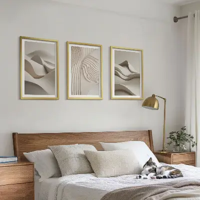 Set tablouri decorative cu model abstract valuri bej