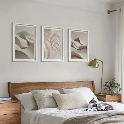 Set tablouri decorative cu model abstract valuri bej